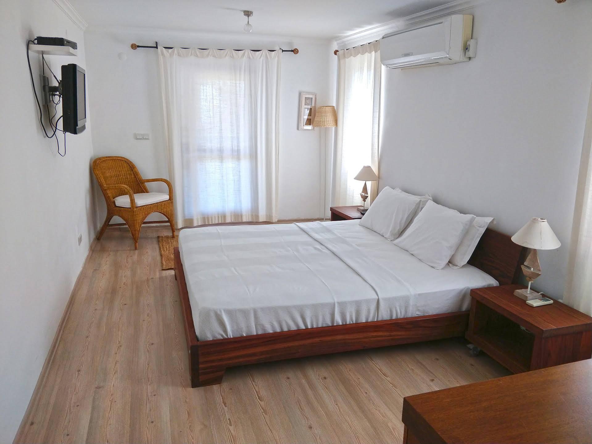 Zephyros Hotel Mesudiye  Екстер'єр фото